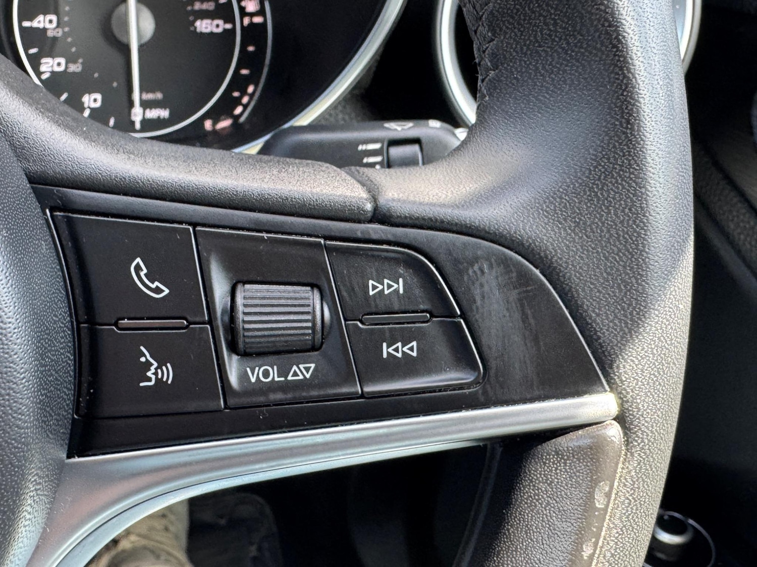 Used Alfa Romeo Giulia 2019 for sale - 76020637: Photo 37