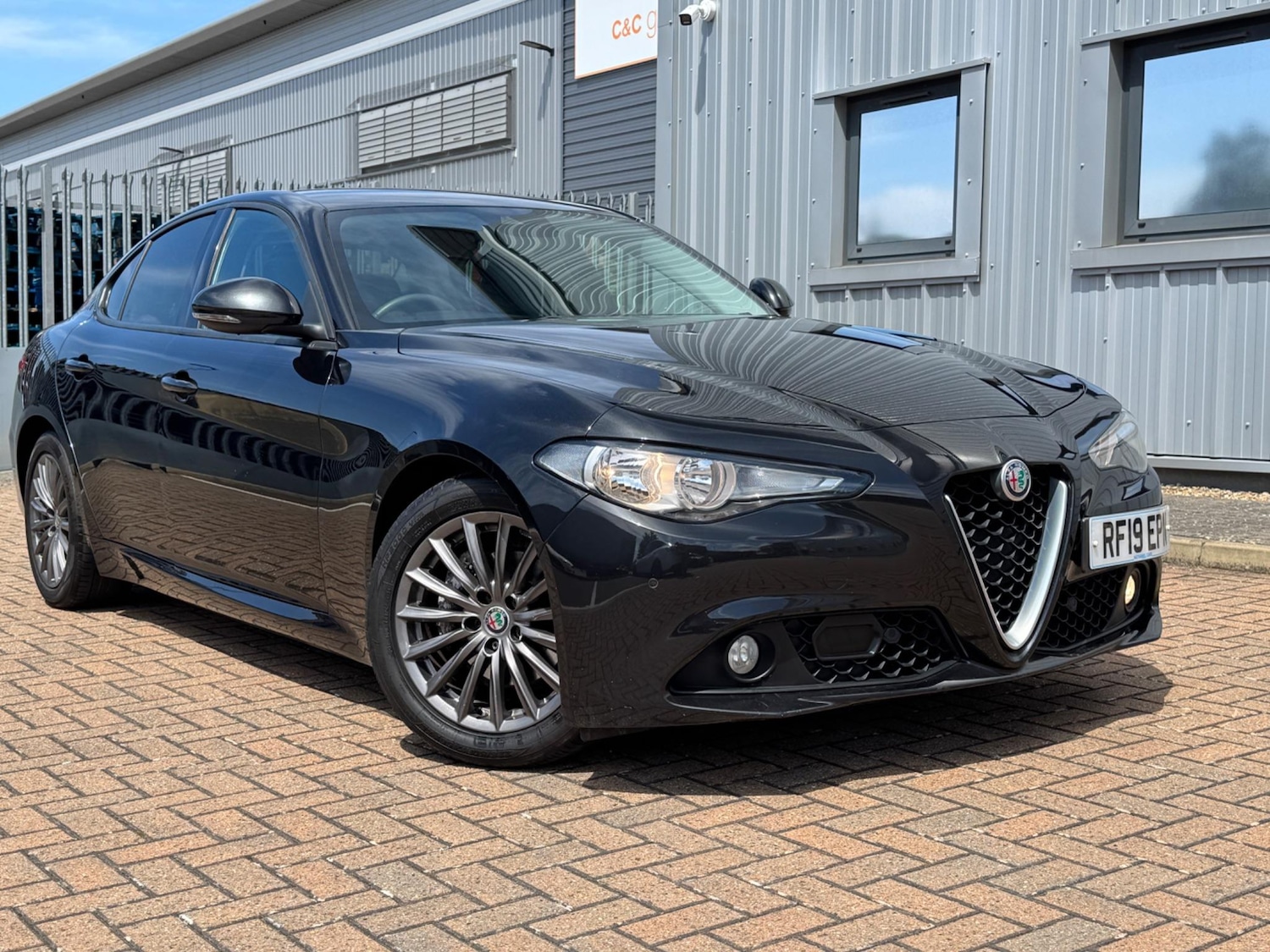 Used Alfa Romeo Giulia 2019 for sale - 76020637: Photo 5