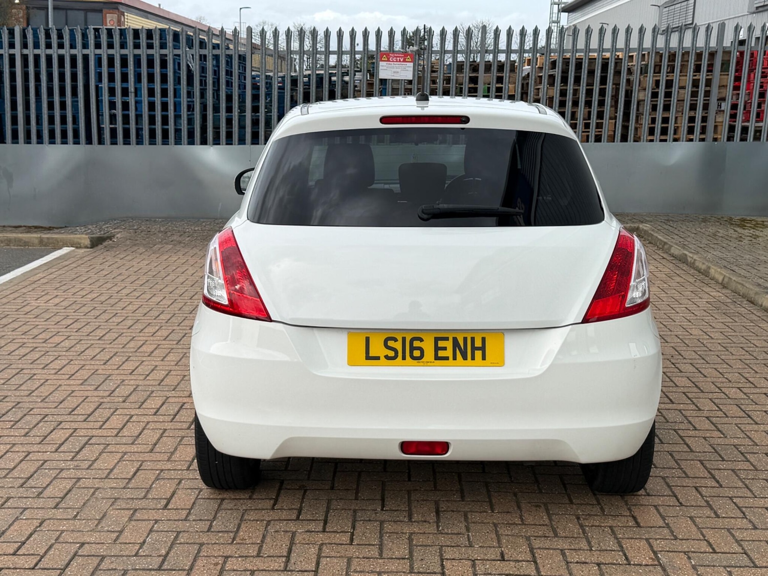 Used Suzuki Swift 2016 for sale - 77882303: Photo 12