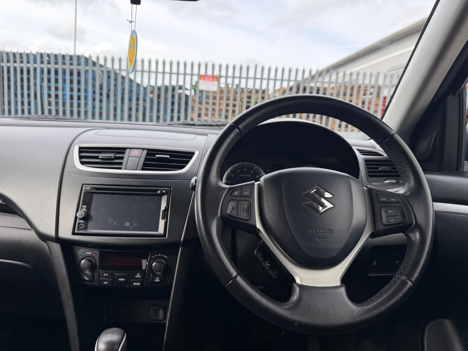 Used Suzuki Swift 2016 for sale - 77882303: Photo 21