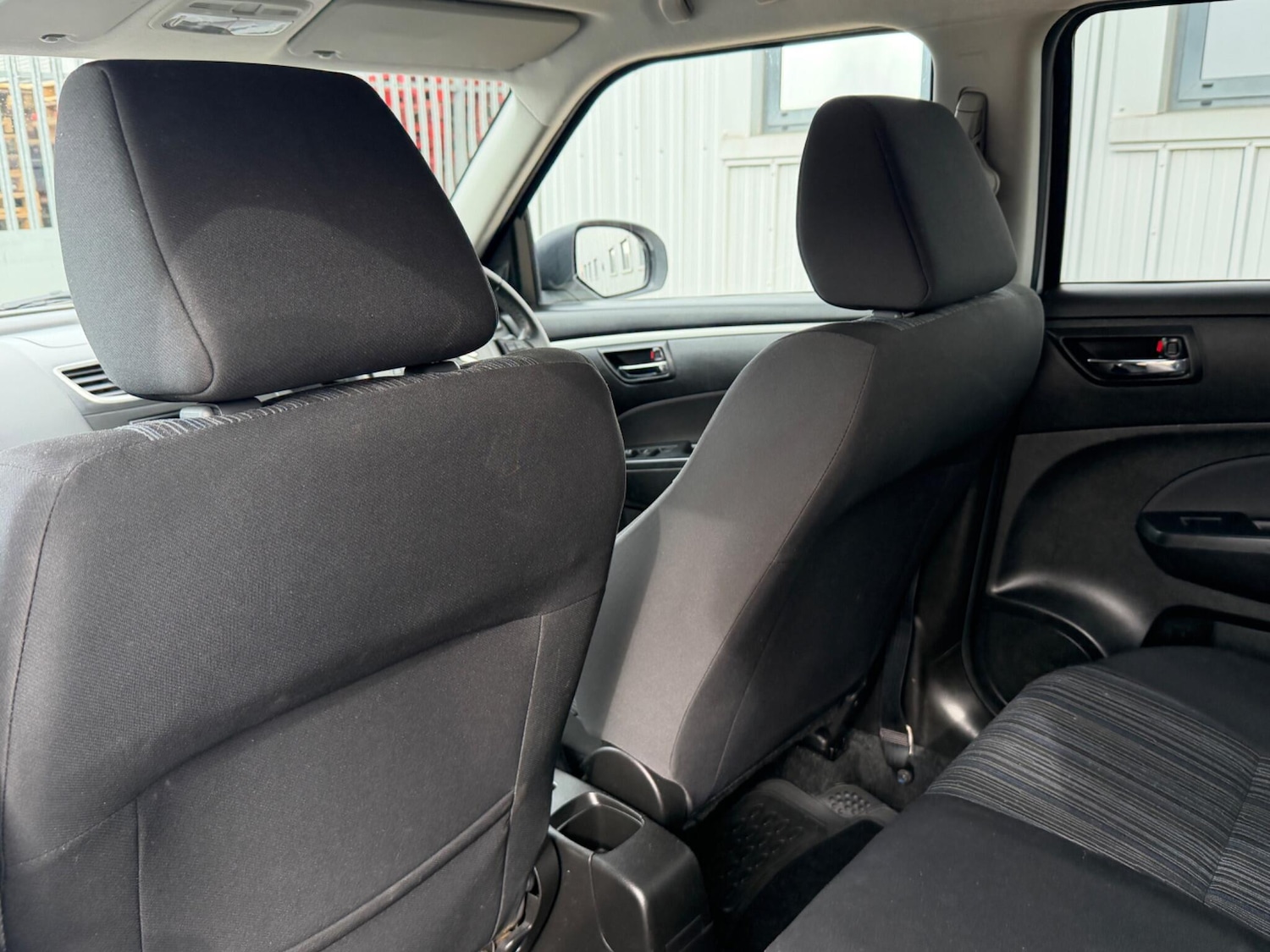 Used Suzuki Swift 2016 for sale - 77882303: Photo 26