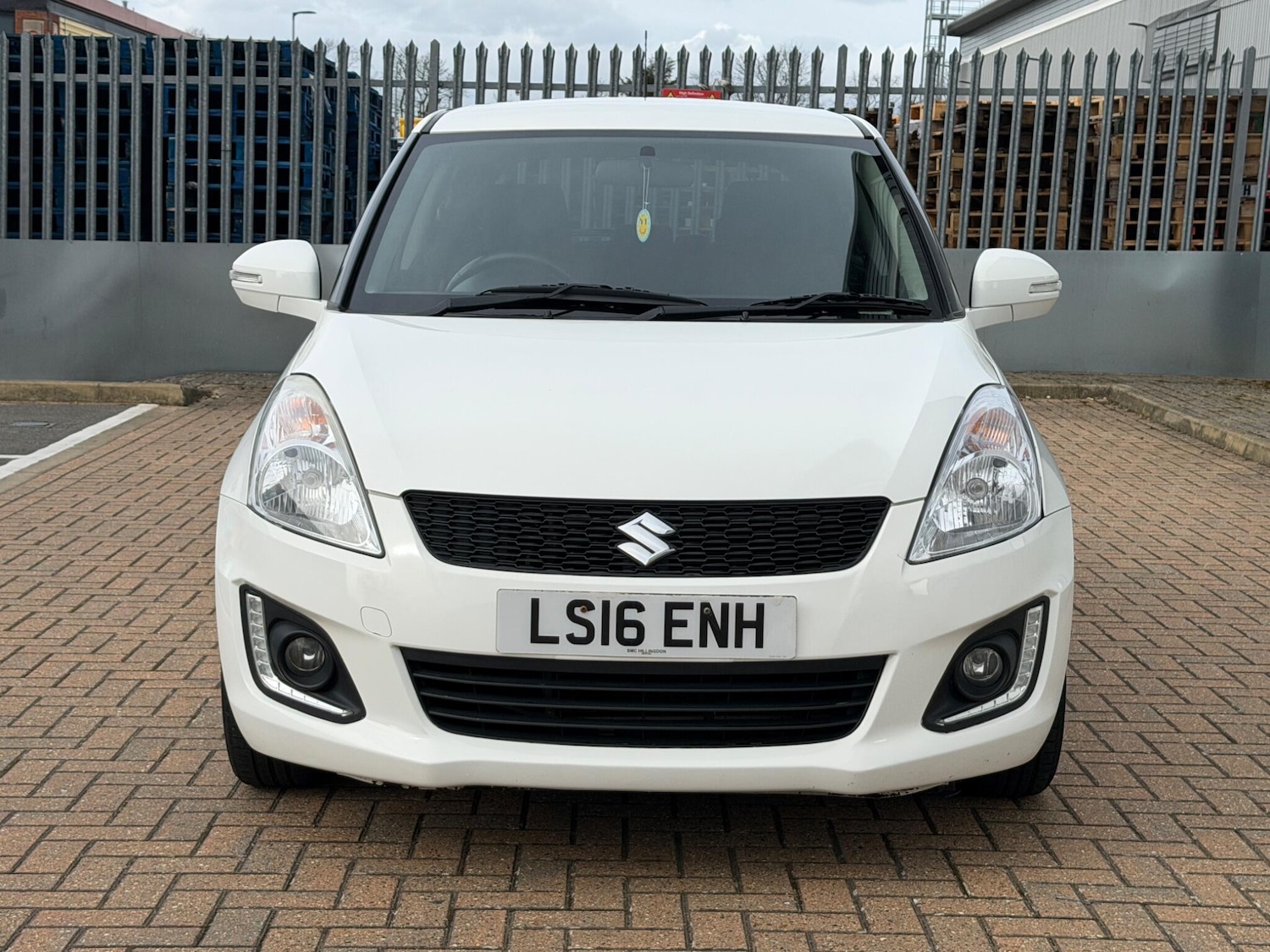 Used Suzuki Swift 2016 for sale - 77882303: Photo 8
