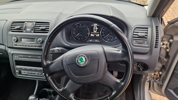 Used Skoda Fabia 2011 for sale - 73173927: Photo 41