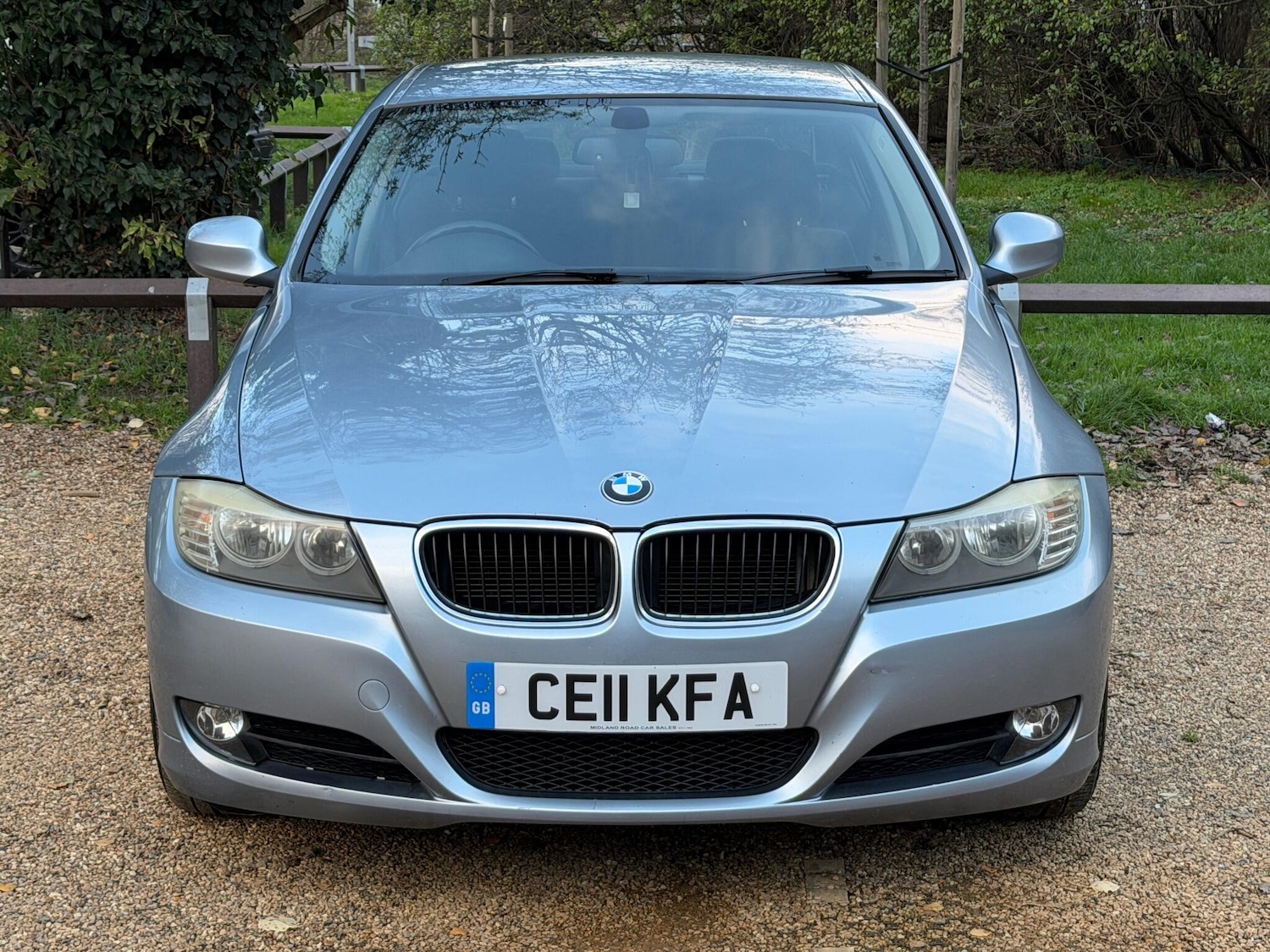 Used BMW 3 Series 2011 for sale - 76620508: Photo 2