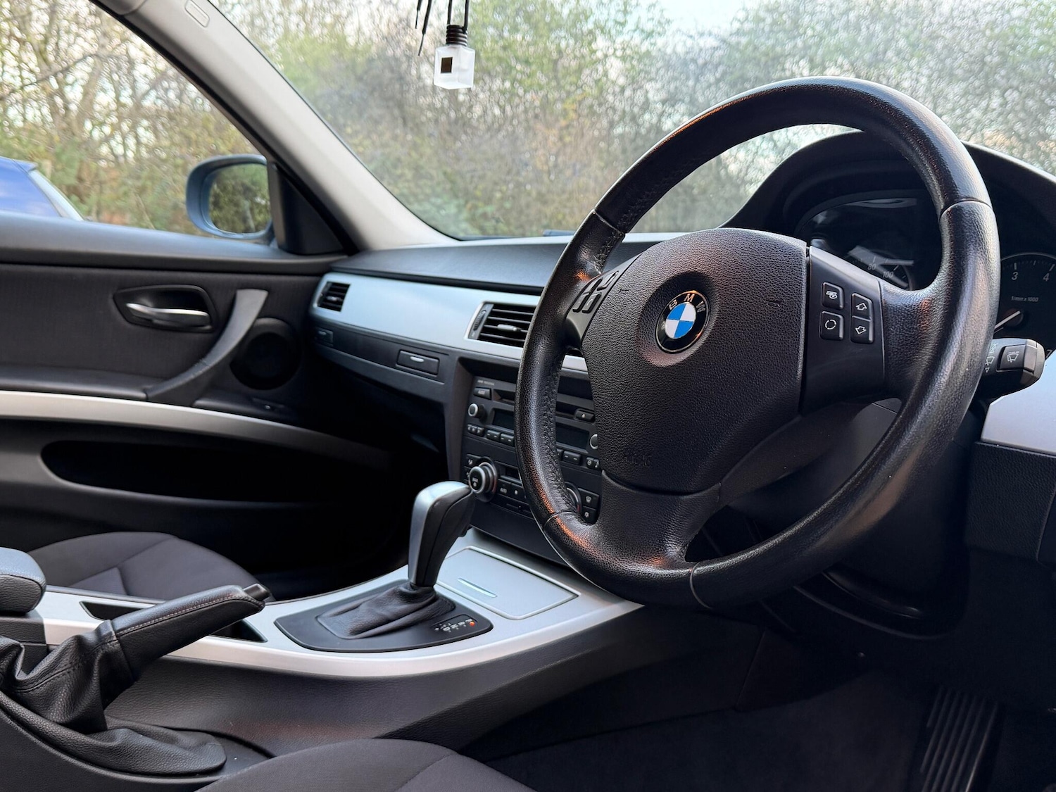 Used BMW 3 Series 2011 for sale - 76620508: Photo 21