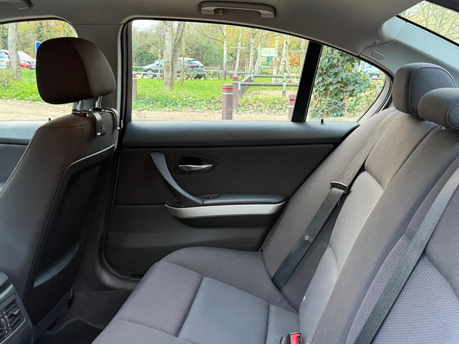 Used BMW 3 Series 2011 for sale - 76620508: Photo 26