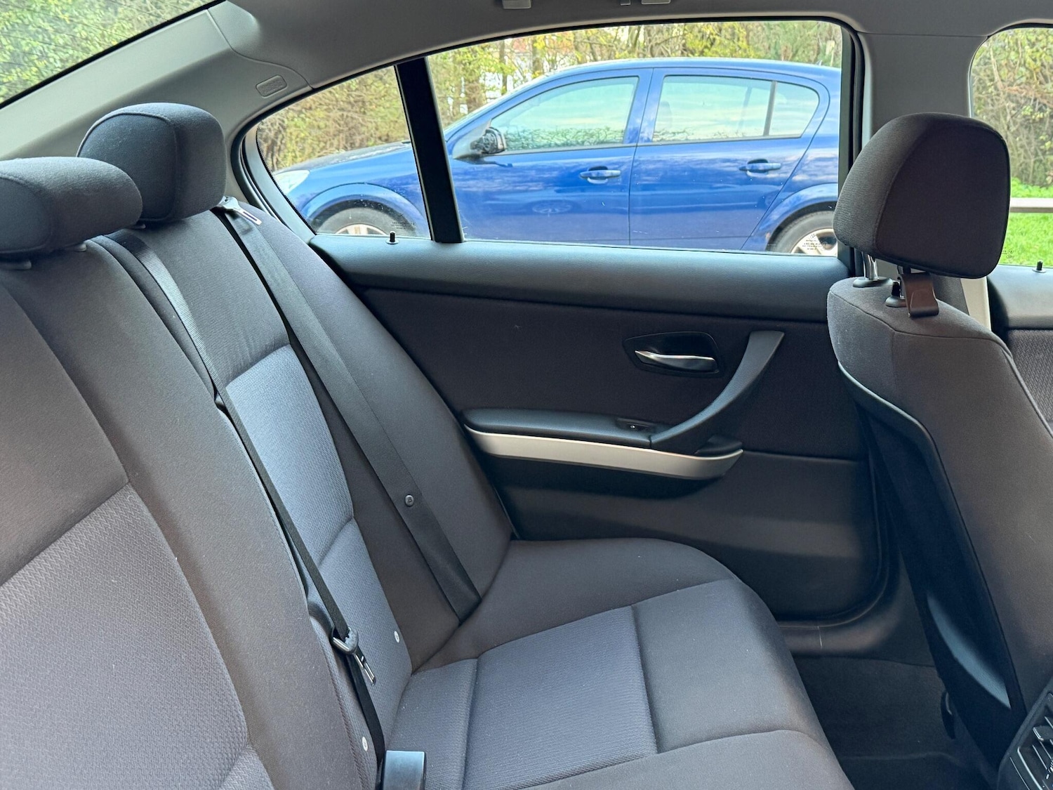 Used BMW 3 Series 2011 for sale - 76620508: Photo 30