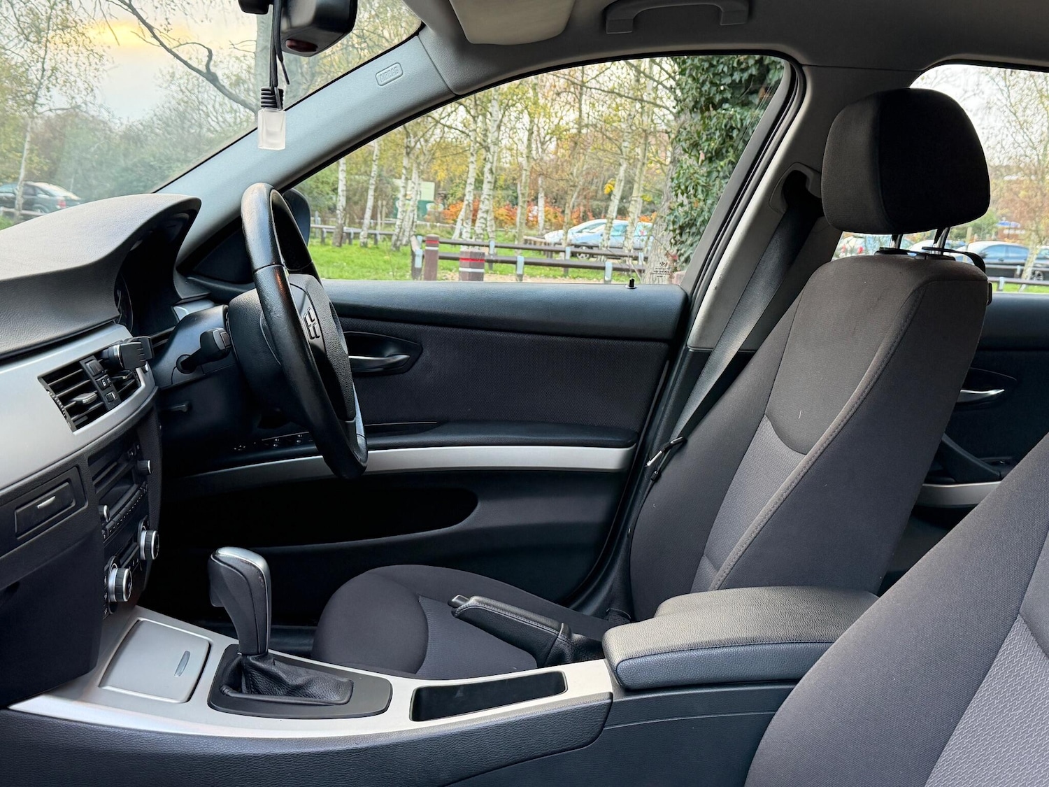 Used BMW 3 Series 2011 for sale - 76620508: Photo 53