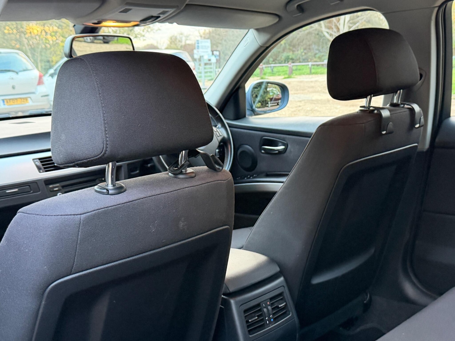 Used BMW 3 Series 2011 for sale - 76620508: Photo 56