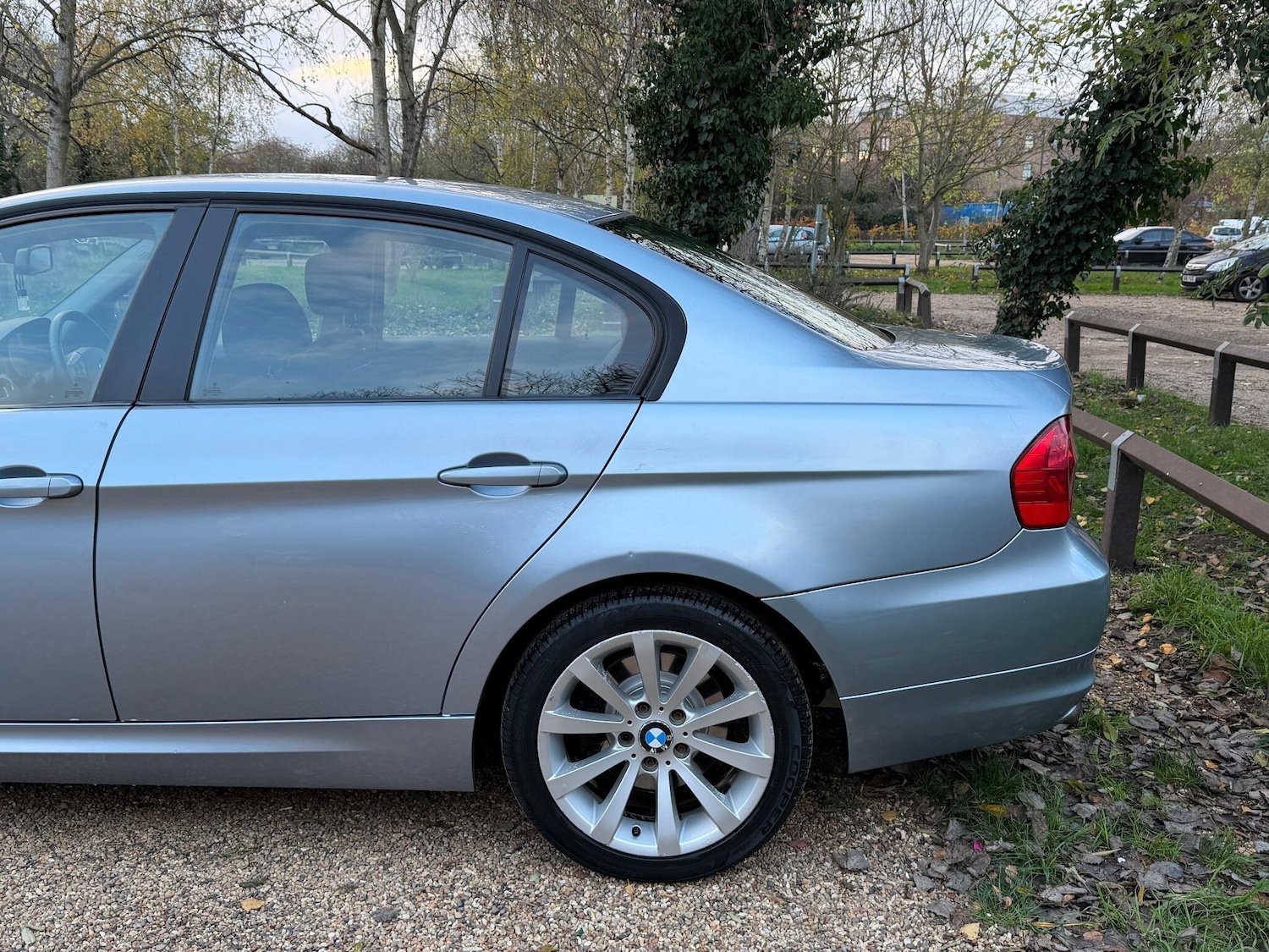 Used BMW 3 Series 2011 for sale - 76620508: Photo 9