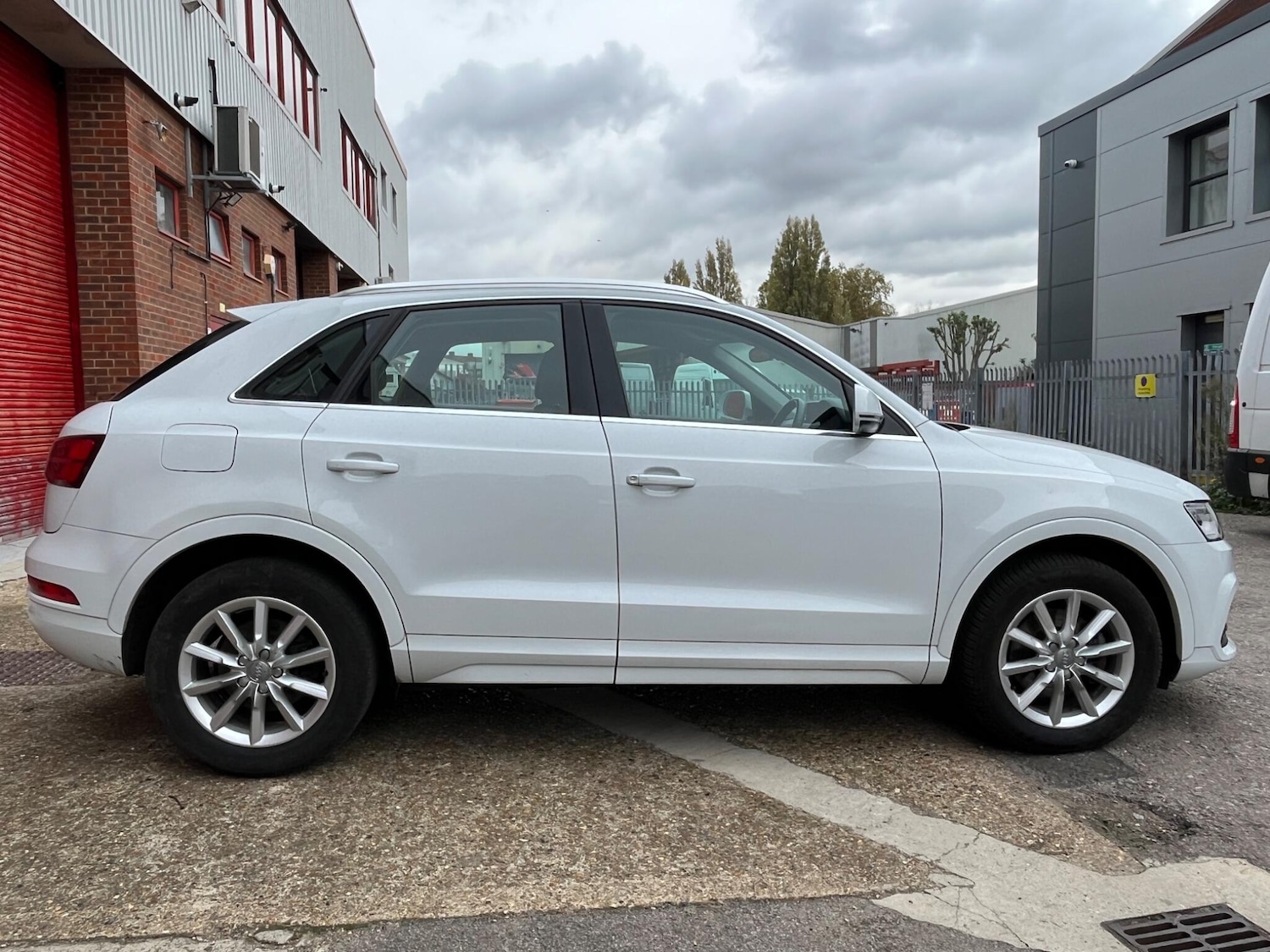 Used Audi Q3 2015 for sale - 76423236: Photo 21