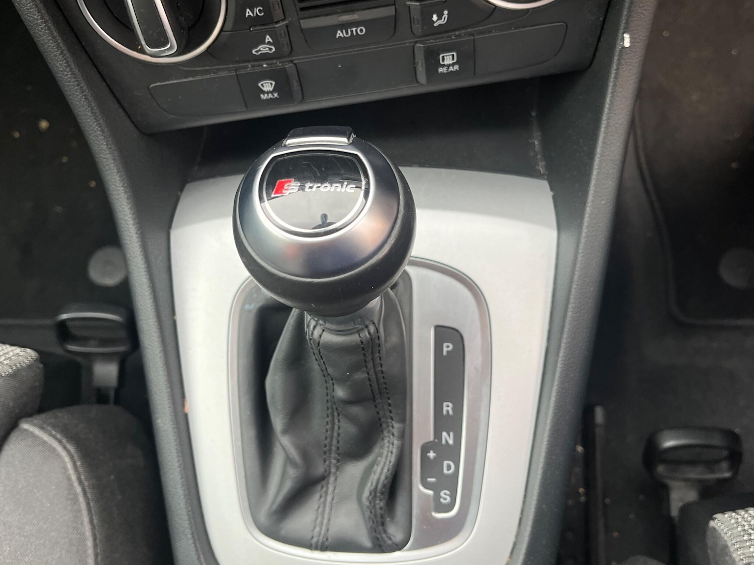 Used Audi Q3 2015 for sale - 76423236: Photo 26