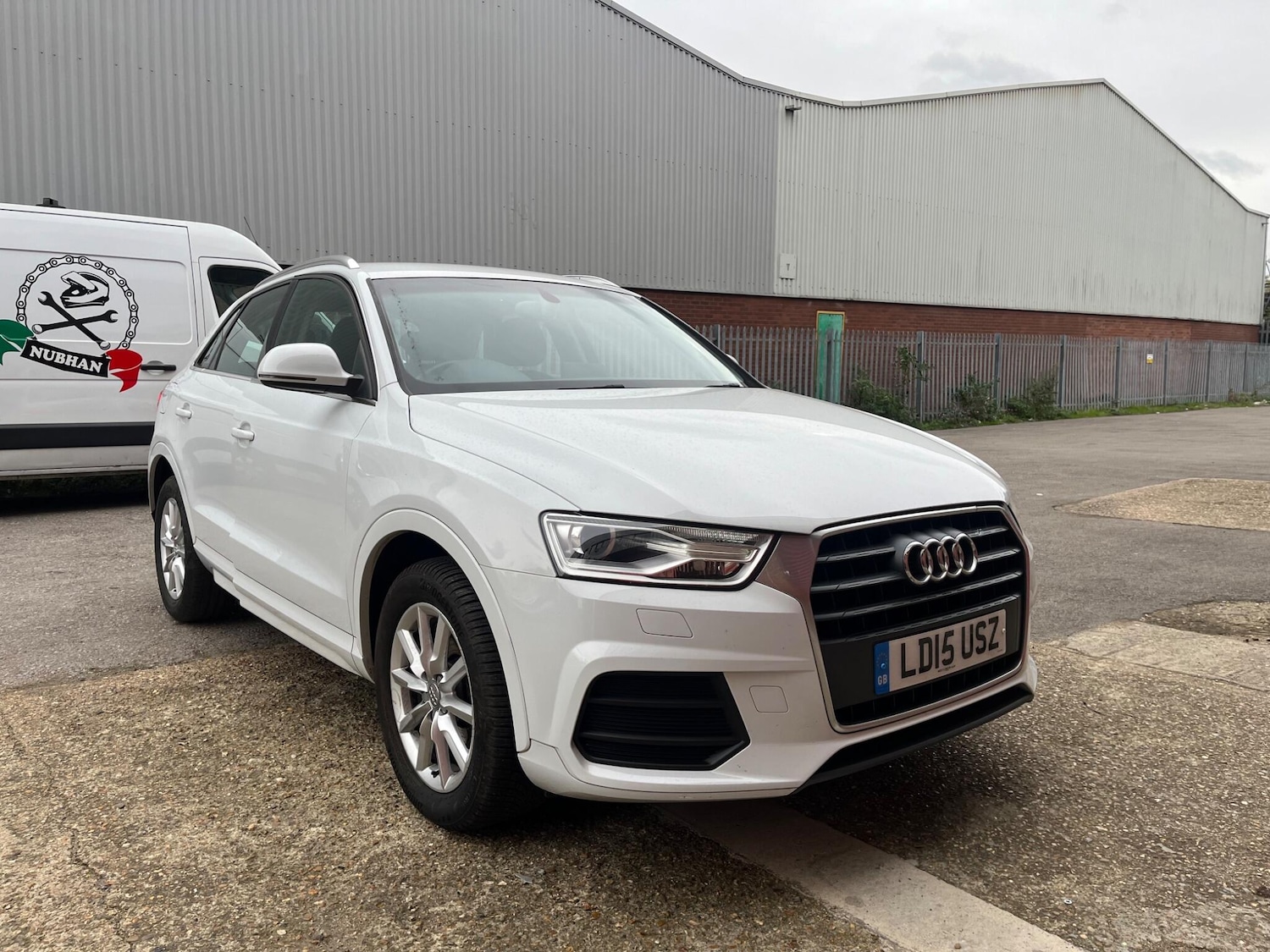 Used Audi Q3 2015 for sale - 76423236: Photo 6