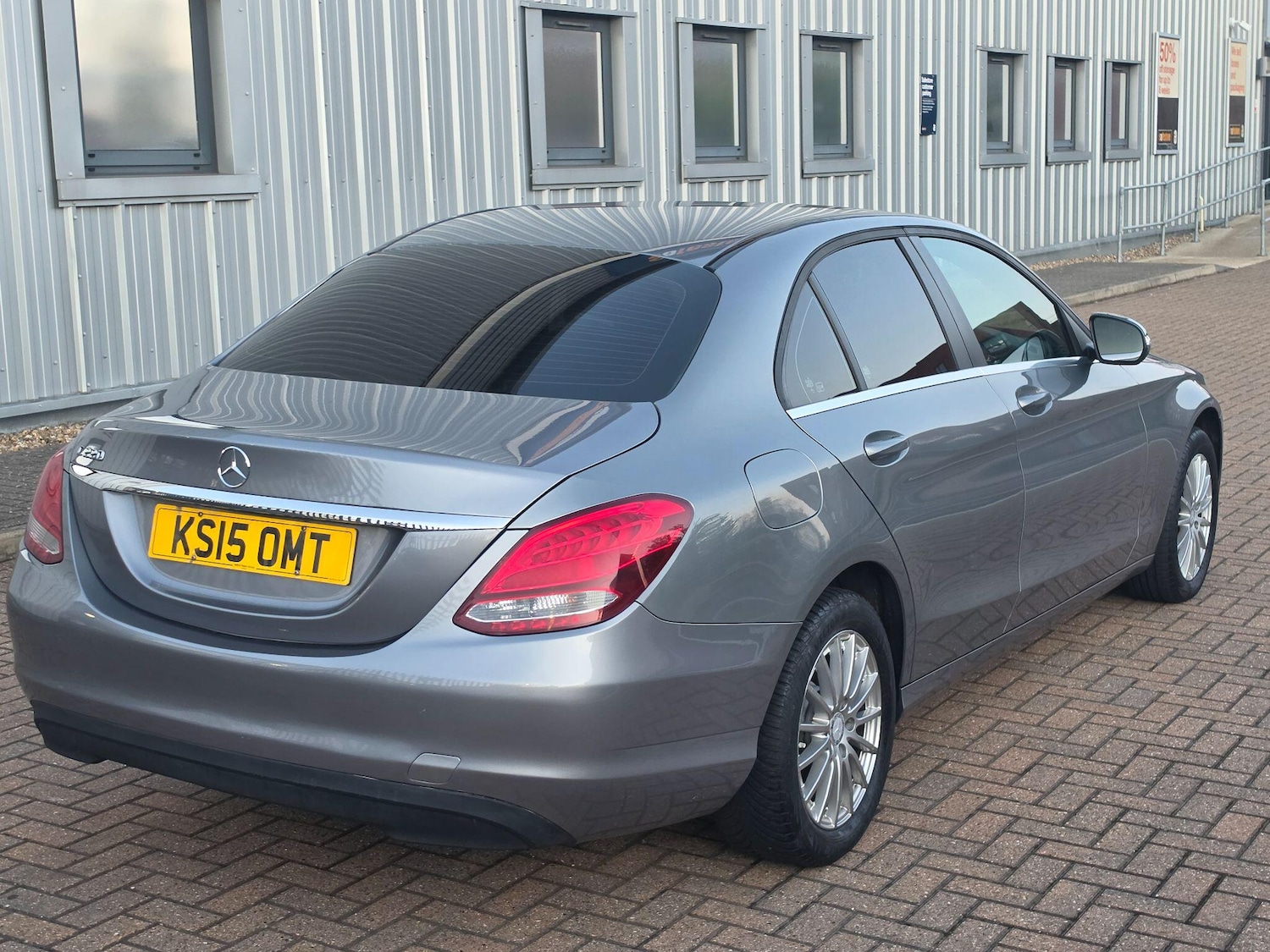 Used Mercedes-Benz C Class 2015 for sale - 78062809: Photo 14