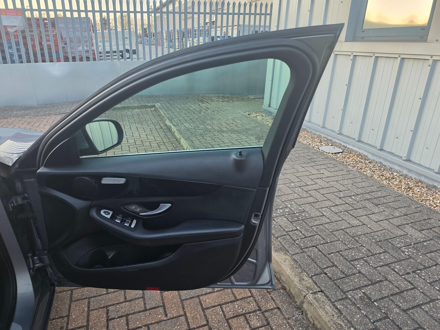 Used Mercedes-Benz C Class 2015 for sale - 78062809: Photo 24