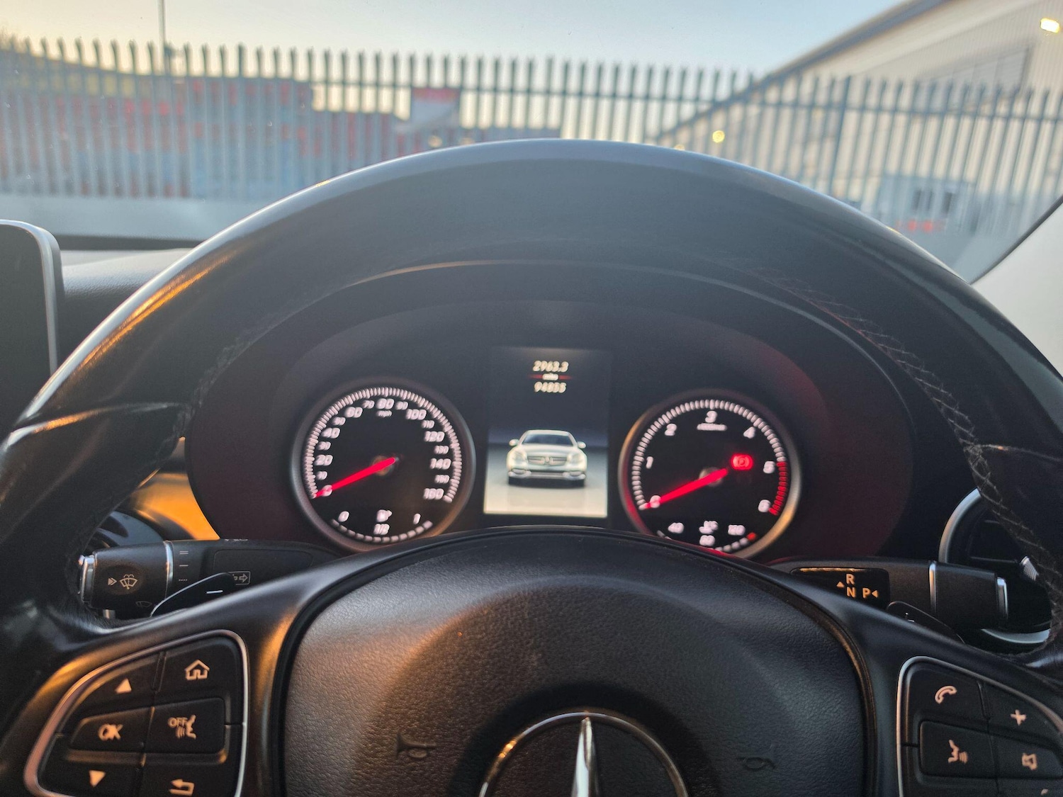 Used Mercedes-Benz C Class 2015 for sale - 78062809: Photo 32