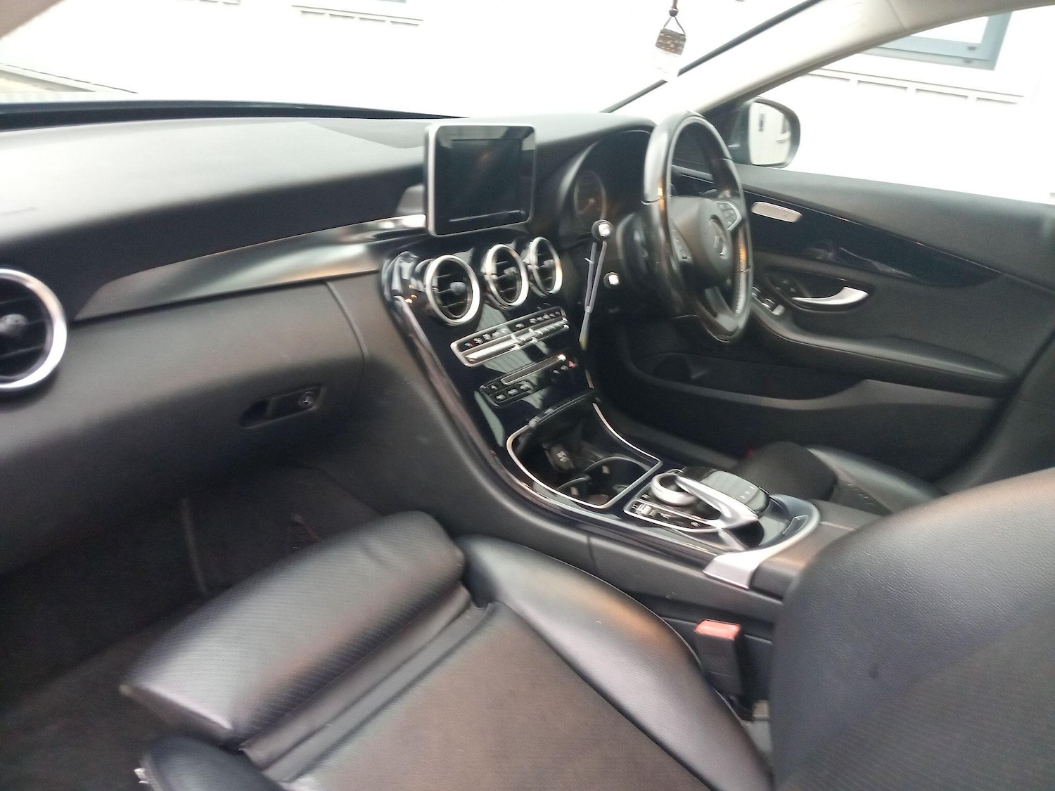 Used Mercedes-Benz C Class 2016 for sale - 76094359: Photo 21