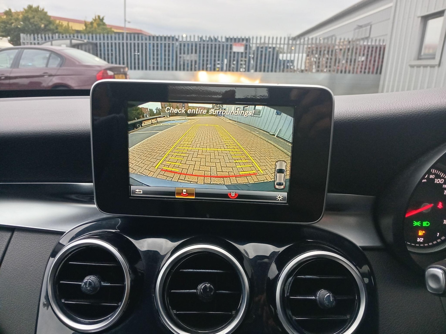 Used Mercedes-Benz C Class 2016 for sale - 76094359: Photo 34