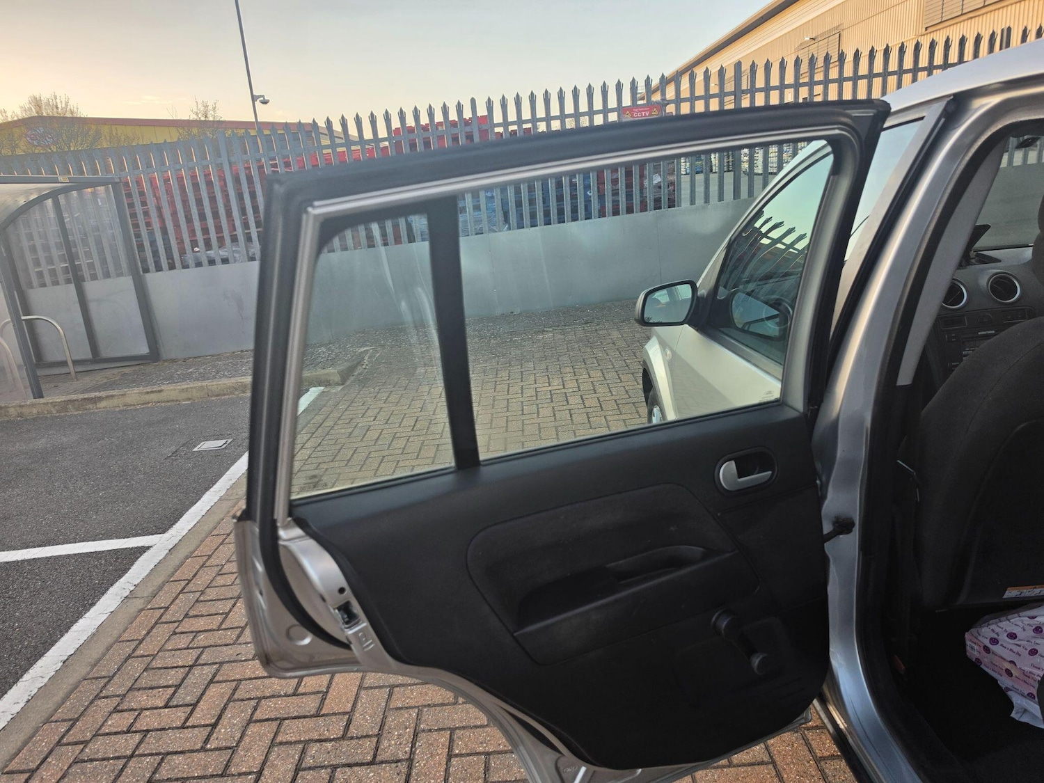 Used Ford Fusion 2007 for sale - 78062859: Photo 20