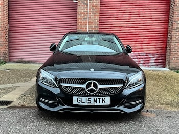 Used Mercedes-Benz C Class 2015 for sale - 76597307: Photo