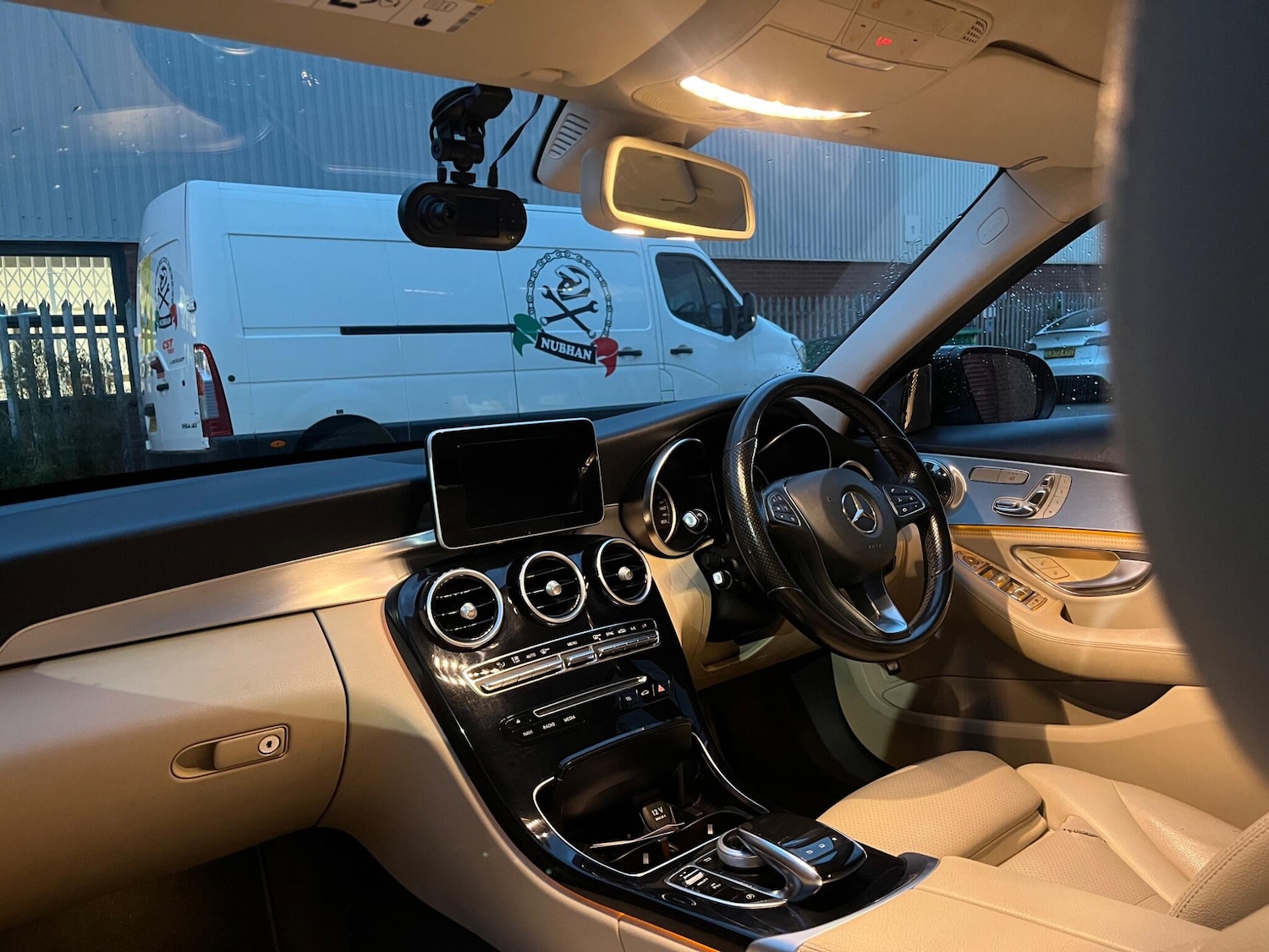 Used Mercedes-Benz C Class 2015 for sale - 76597307: Photo 41