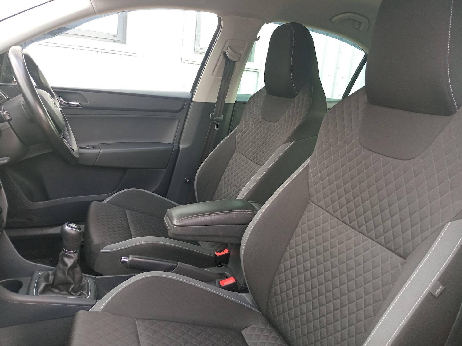 Used Skoda Rapid 2016 for sale - 76512355: Photo 39