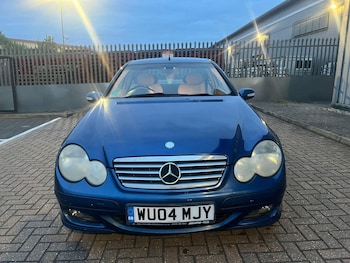 Used Mercedes-Benz C Class 2004 for sale - 78275722: Photo