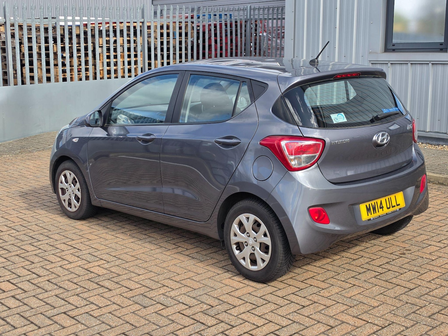 Used Hyundai i10 2014 for sale - 78019482: Photo 3