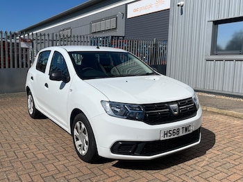Used Dacia Sandero 2019 for sale - 78388242: Photo
