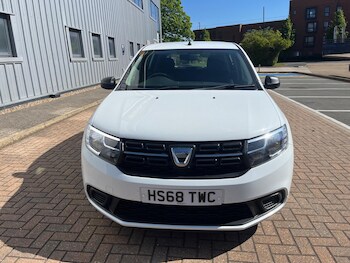 Used Dacia Sandero 2019 for sale - 78388242: Photo