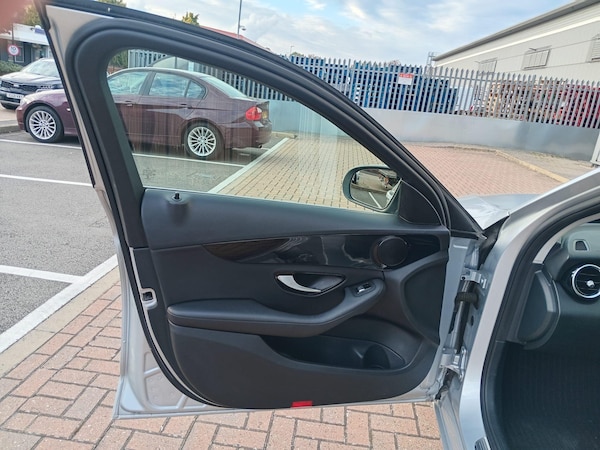 Used Mercedes-Benz C-Class 2015 for sale - 76094753: Photo 20