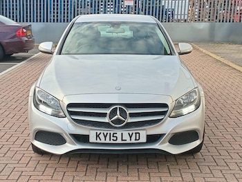 Used Mercedes-Benz C-Class 2015 for sale - 76094753: Photo 2
