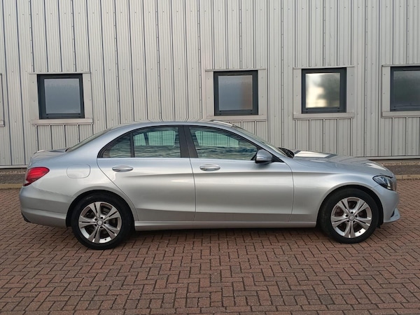 Used Mercedes-Benz C-Class 2015 for sale - 76094753: Photo 4