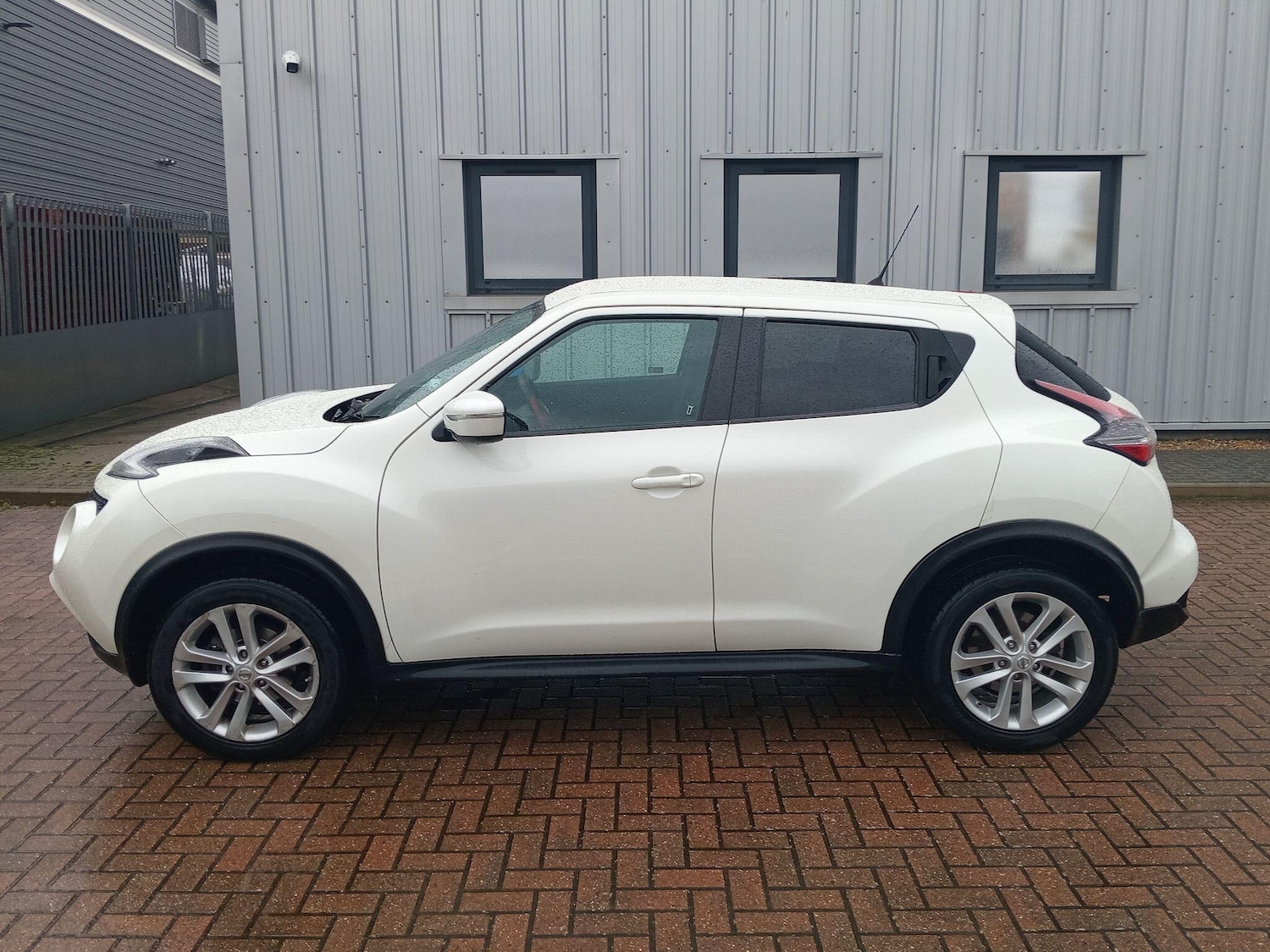 Used Nissan Juke 2015 for sale - 76550768: Photo 10