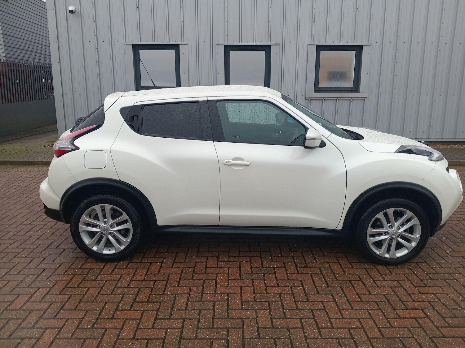 Used Nissan Juke 2015 for sale - 76550768: Photo 13