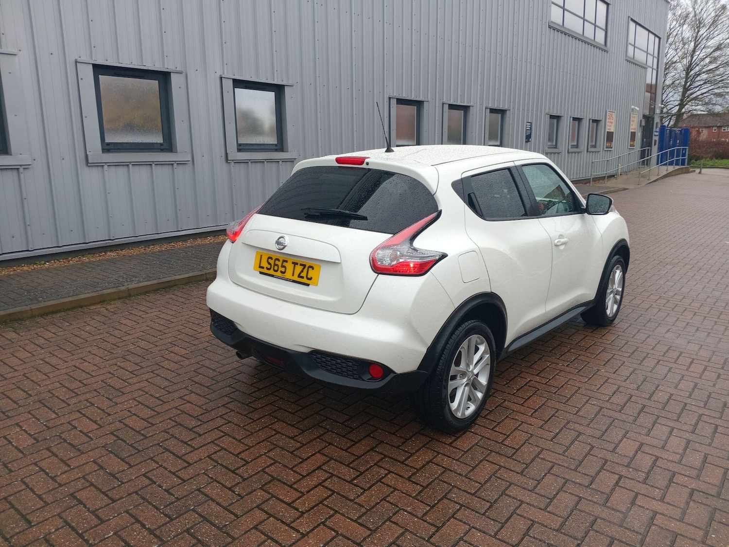 Used Nissan Juke 2015 for sale - 76550768: Photo 16