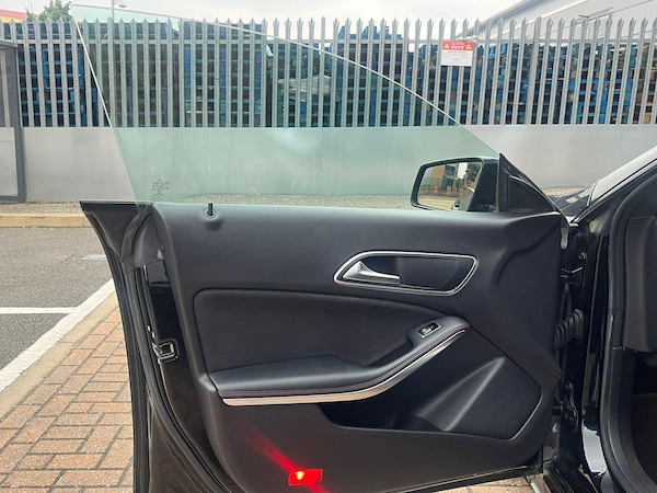 Used Mercedes-Benz CLA 2015 for sale - 75588831: Photo 40