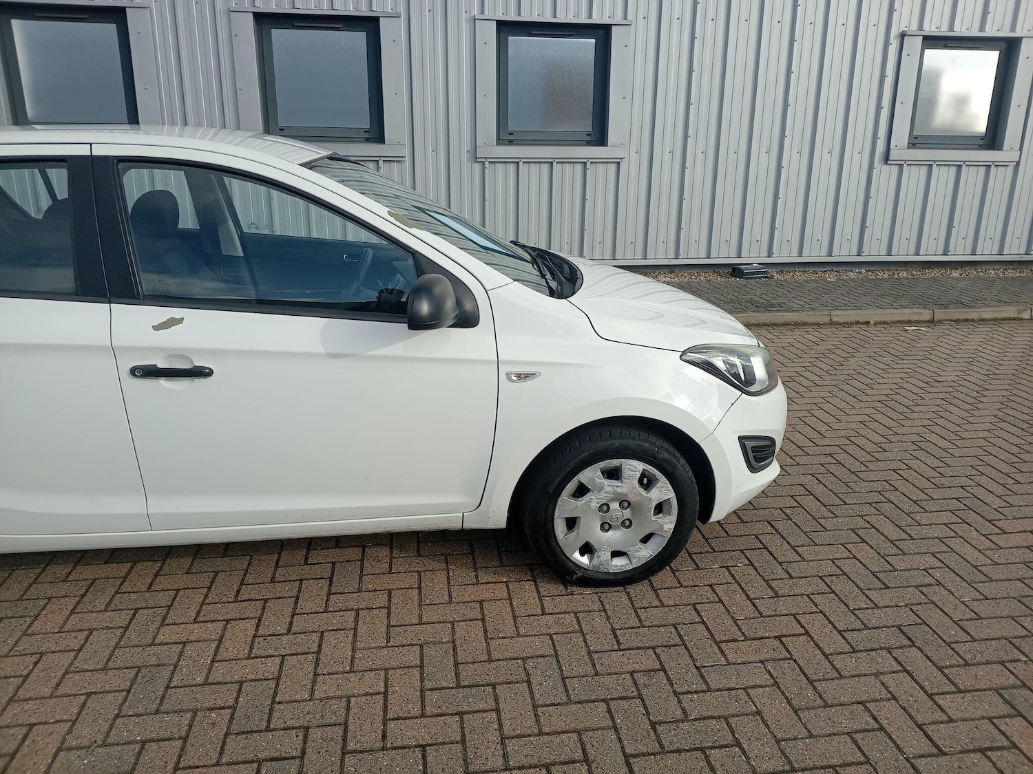 Used Hyundai i20 2012 for sale - 77439740: Photo 10