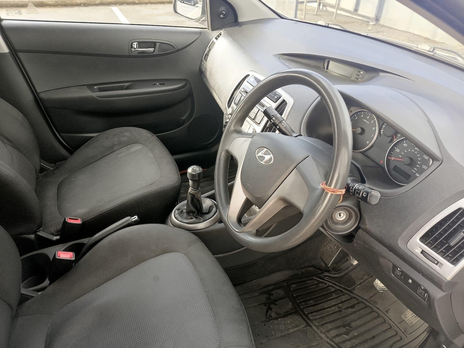 Used Hyundai i20 2012 for sale - 77439740: Photo 16