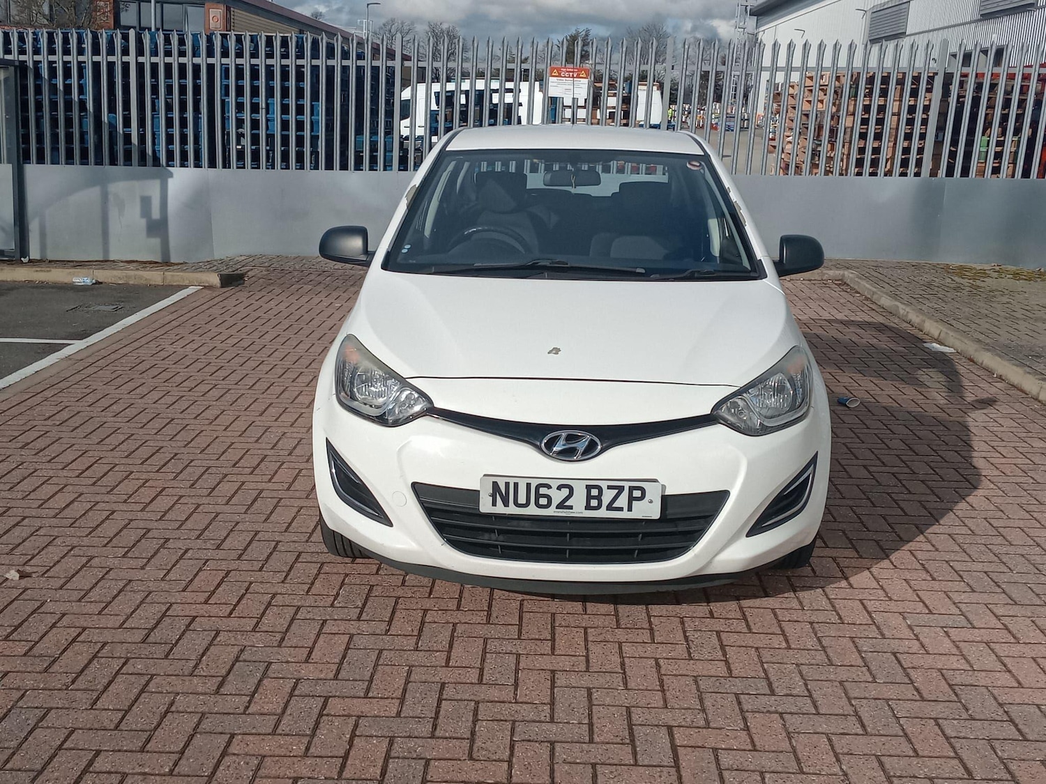 Used Hyundai i20 2012 for sale - 77439740: Photo 5