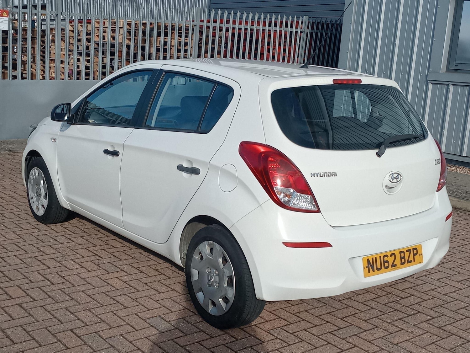 Used Hyundai i20 2012 for sale - 77439740: Photo 7