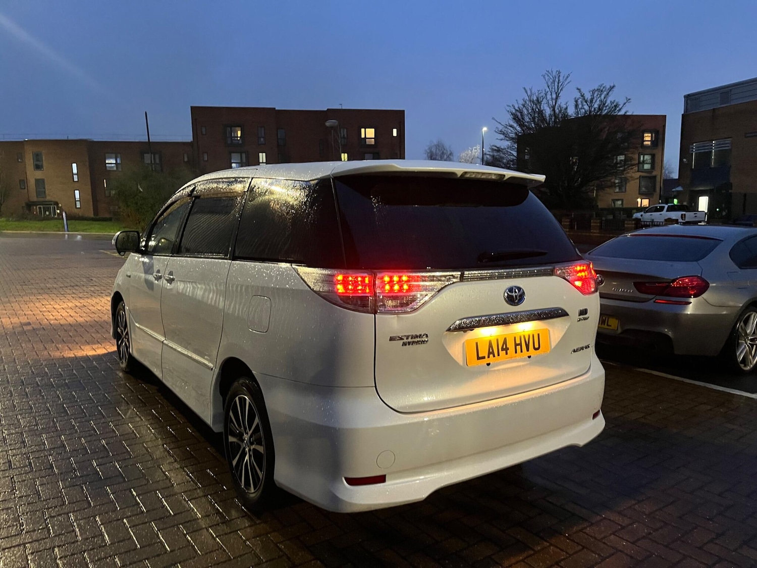 Used Toyota Estima 2026 for sale - 77564768: Photo 14