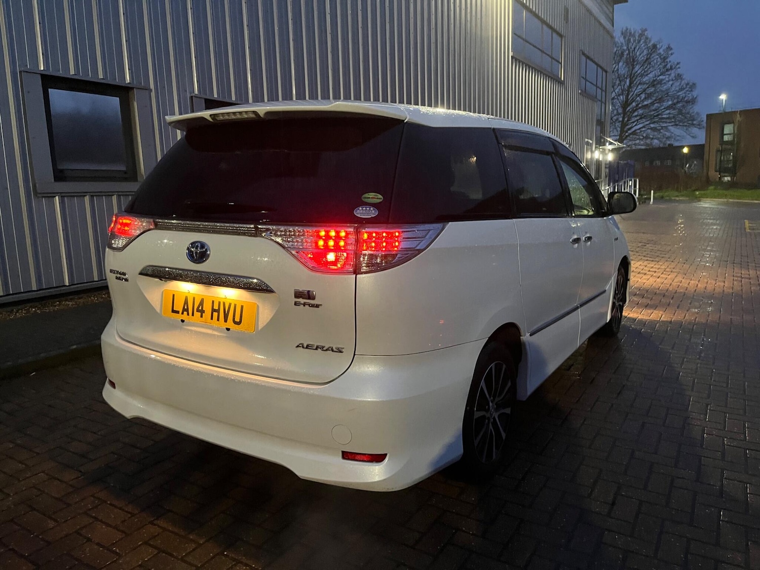 Used Toyota Estima 2026 for sale - 77564768: Photo 20