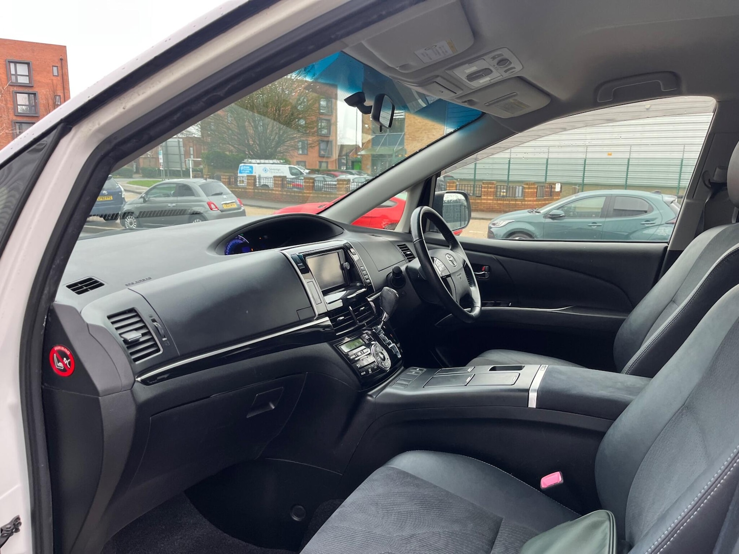 Used Toyota Estima 2026 for sale - 77564768: Photo 63