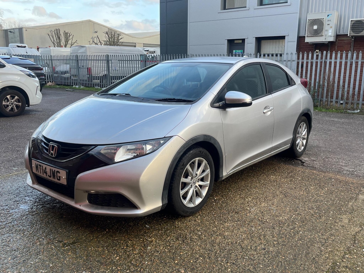 Used Honda Civic 2014 for sale - 77315289: Photo 15