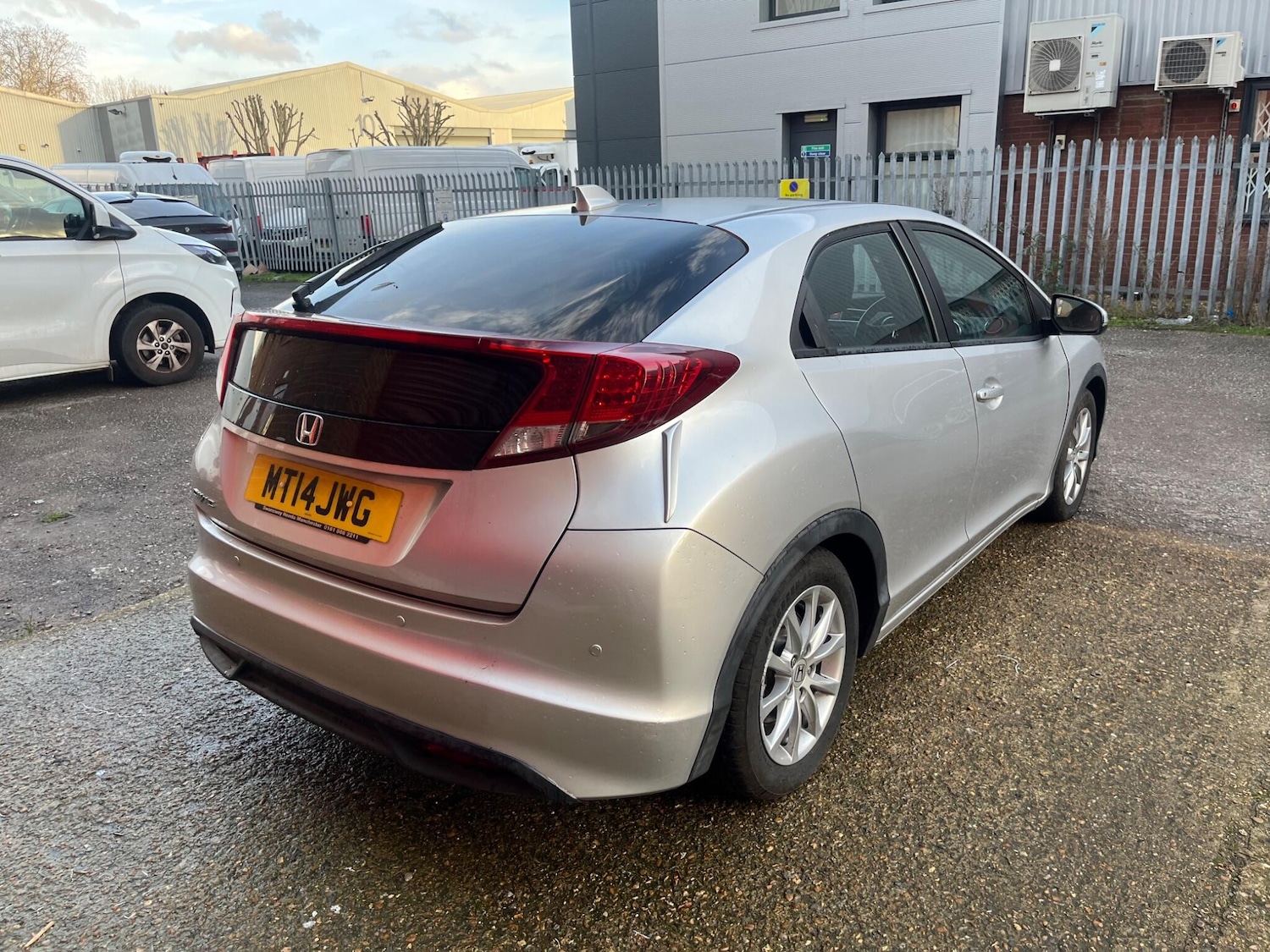 Used Honda Civic 2014 for sale - 77315289: Photo 30