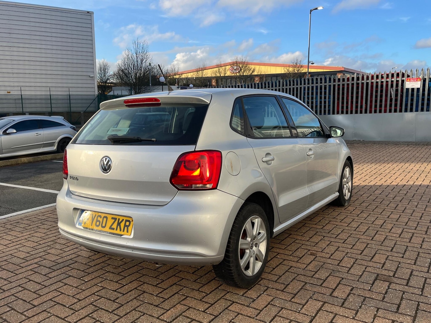 Used Volkswagen Polo for sale - 77237710: Photo 23