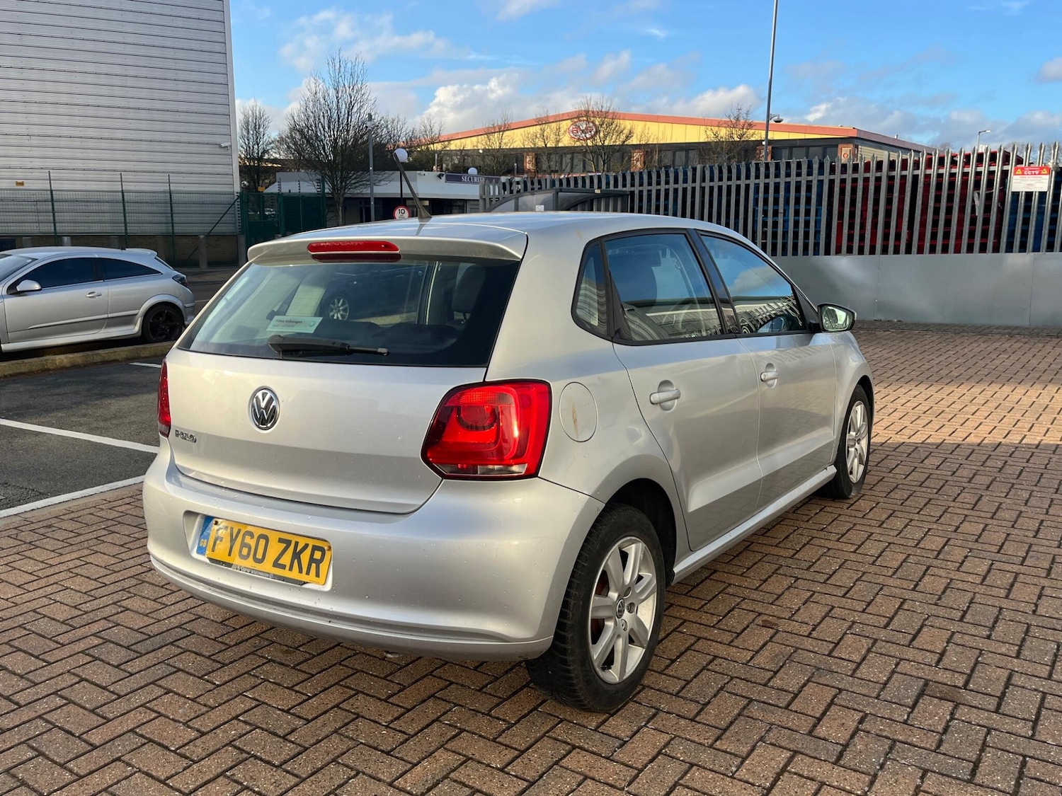 Used Volkswagen Polo for sale - 77237710: Photo 24