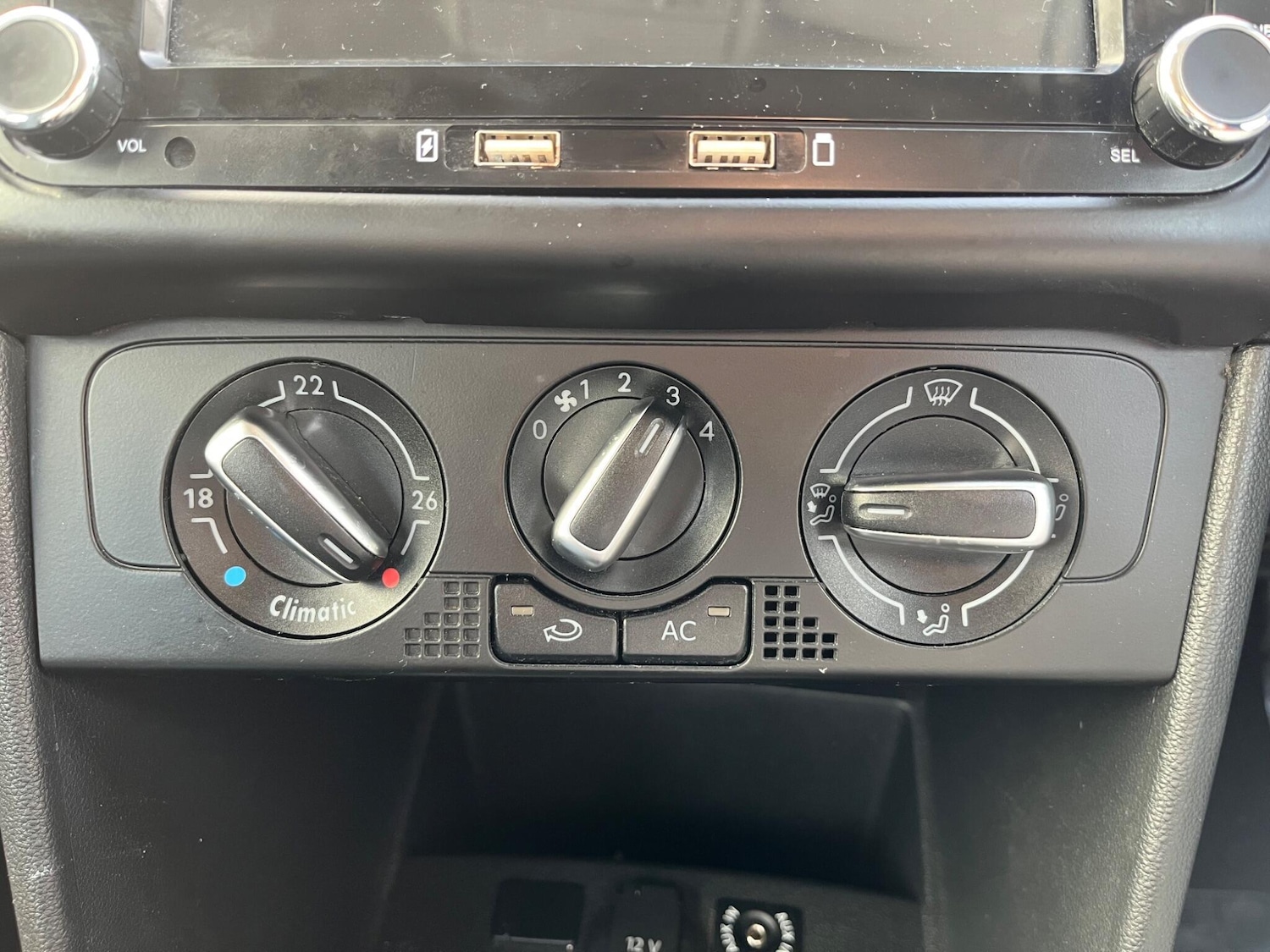 Used Volkswagen Polo for sale - 77237710: Photo 44