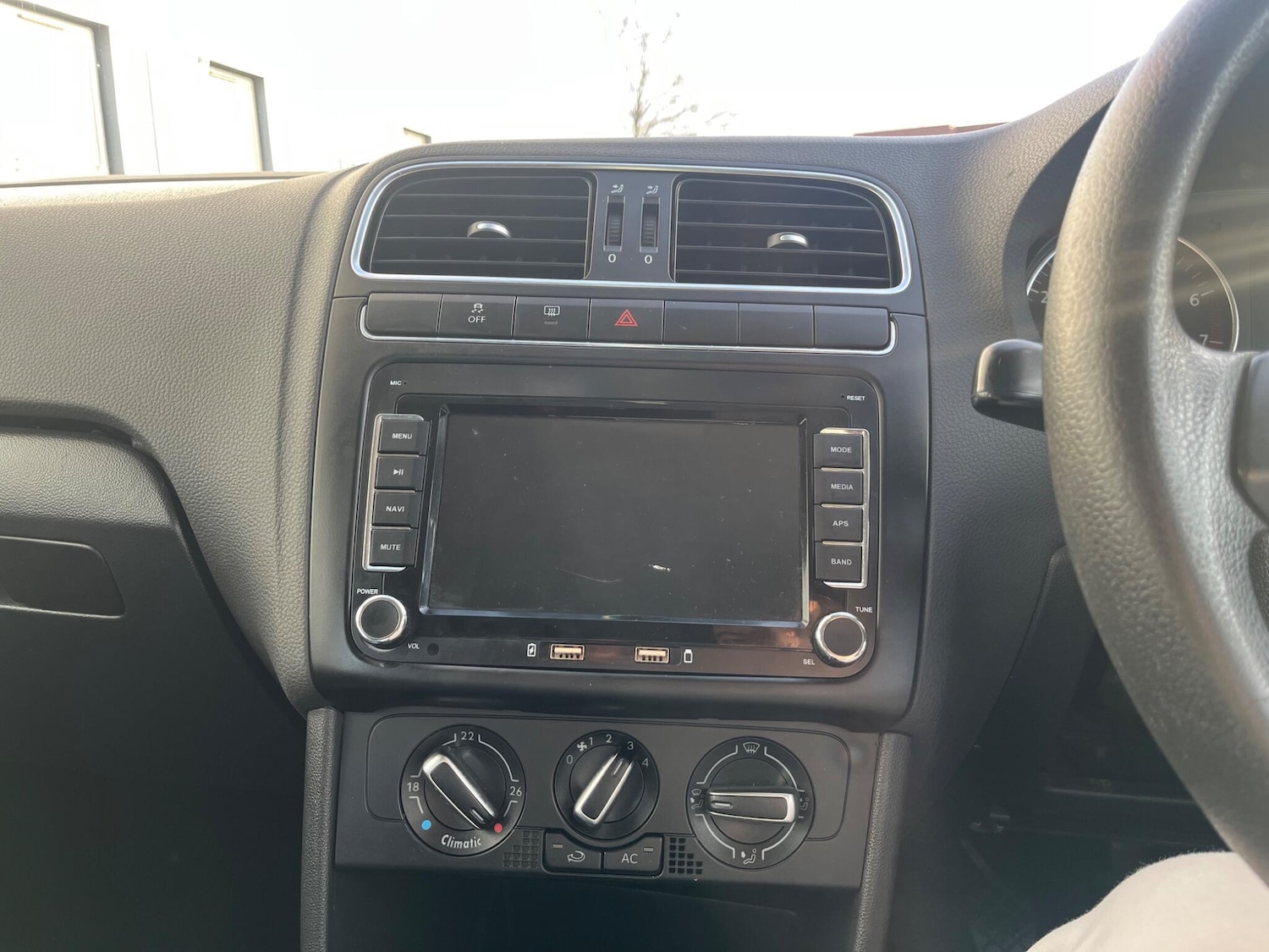 Used Volkswagen Polo for sale - 77237710: Photo 63